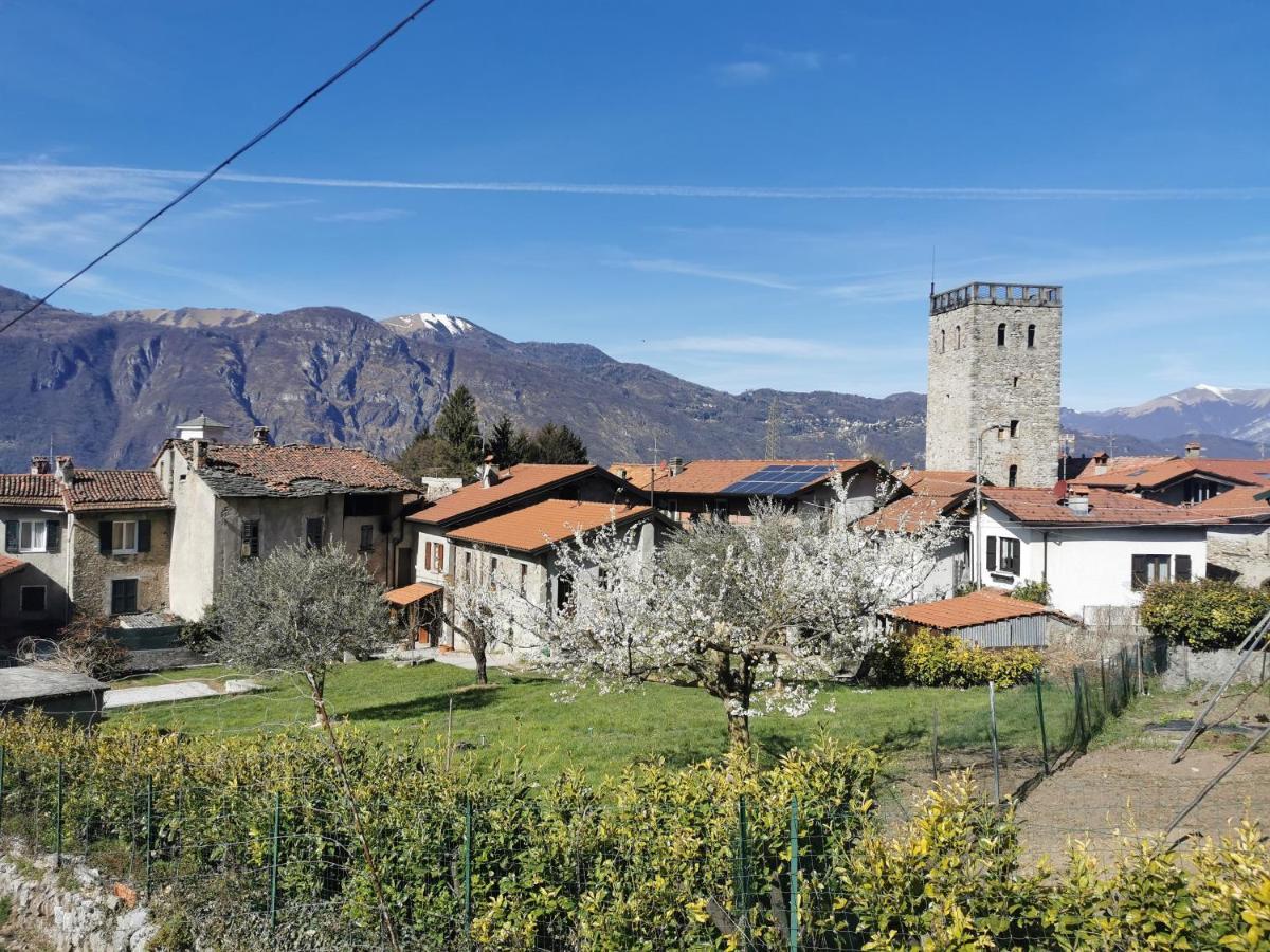 Alla Torre Del Barbarossa B&B Foresteria Mandello del Lario Exterior foto